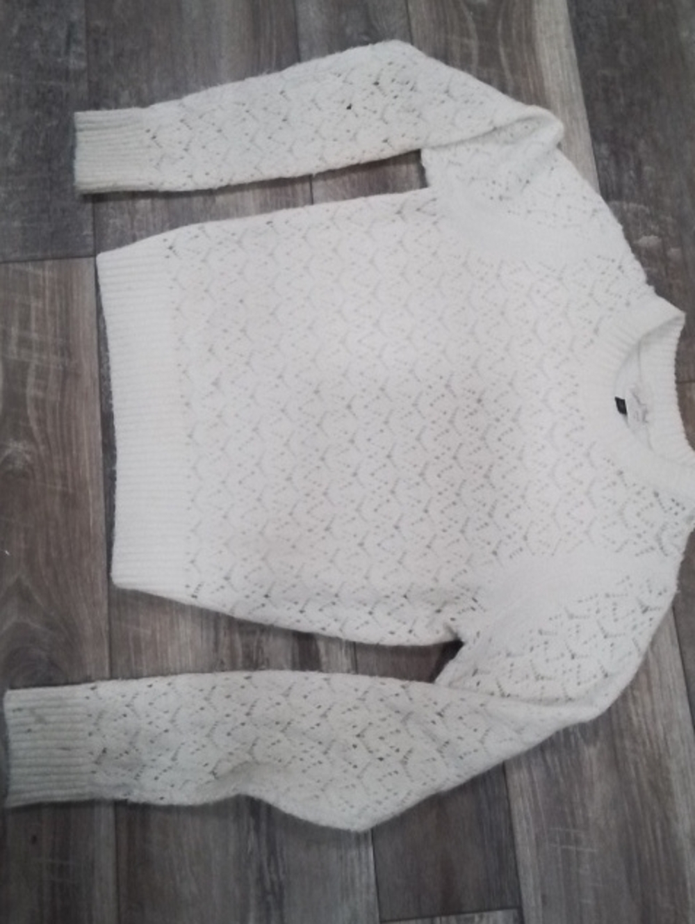 Universal Thread Cream Open-Knit Crewneck Sweater